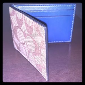 Coach ID/CARD Wallet... Unisex/Brand New!!